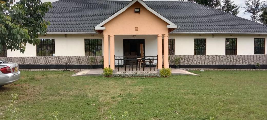Zion Resort Bungoma Экстерьер фото